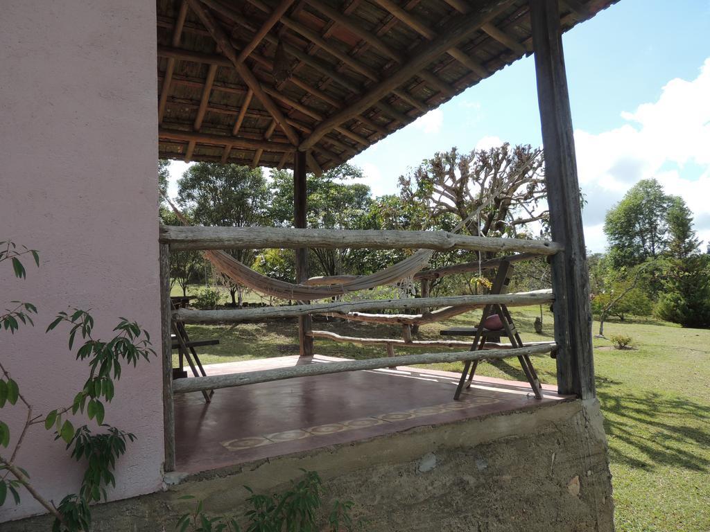 Pousada Sitio Da Serra Каранкас Екстериор снимка